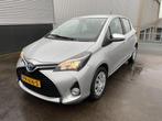 Toyota Yaris 1.5 Hybrid Trend Automaat, achteruitrij camera,, Auto's, Toyota, Gebruikt, Euro 6, 4 cilinders, Start-stop-systeem