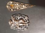 2 GROTE ANTIEKE CLIPS., Ophalen of Verzenden, Zo goed als nieuw, Overige materialen
