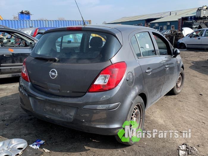 Achteras voorwielaandrijving van een Opel Corsa, Auto-onderdelen, Remmen en Aandrijving, Opel, Gebruikt, 3 maanden garantie, Ophalen of Verzenden