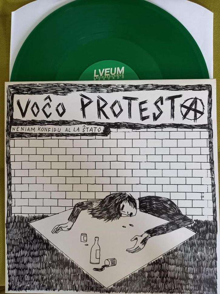 VOCO PROTESTA: neniam konfidu al la stato LP, Cd's en Dvd's, Vinyl | Hardrock en Metal, Zo goed als nieuw, Ophalen of Verzenden