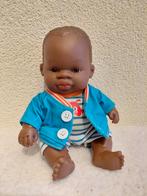 Mooie Kleine Bruine Jongens Babypop van Miniland., Kinderen en Baby's, Speelgoed | Poppen, Ophalen of Verzenden, Zo goed als nieuw