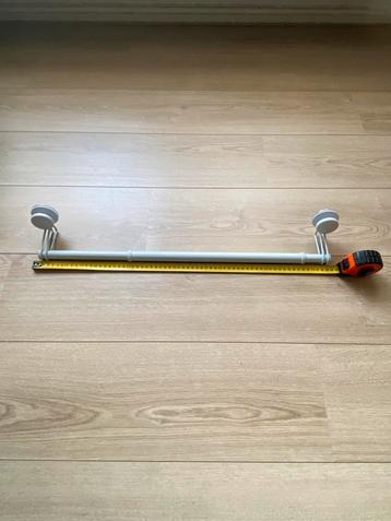 Uitschuifbaar Handdoekenrek met Zuignap beschikbaar voor biedingen