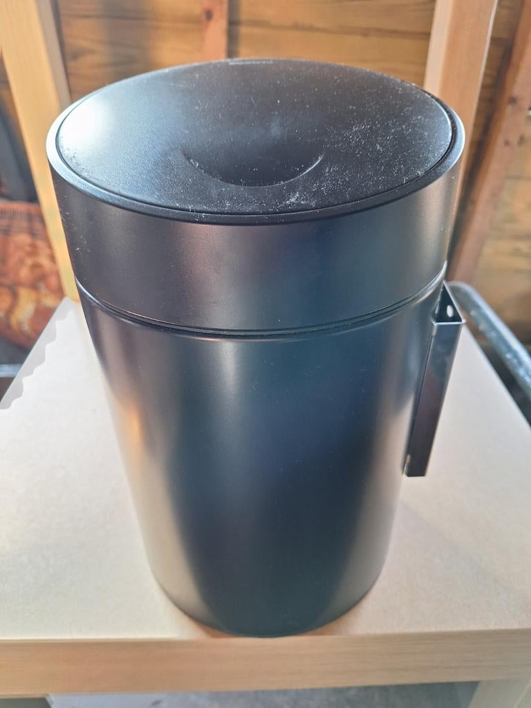 Brabantia prullenbakje voor wc of badkamer. Kan ook aan muur, Huis en Inrichting, Woonaccessoires | Prullenbakken, Minder dan 10 liter