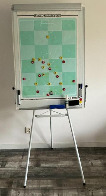 VOETBAL Magnetische flip-over incl. draagtas en accessoires beschikbaar voor biedingen