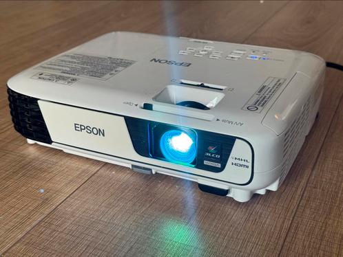 Beamer / Projector | Epson W31 | HDMI | 3200 lumen/krachtig, Audio, Tv en Foto, Diaprojectors, Ophalen of Verzenden