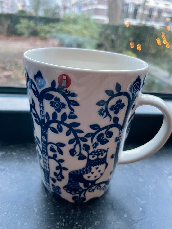 Iittala Taika mok beker nachtblauw 0,4L, Huis en Inrichting, Keuken | Servies, Zo goed als nieuw, Kop(pen) en/of Schotel(s), Overige stijlen