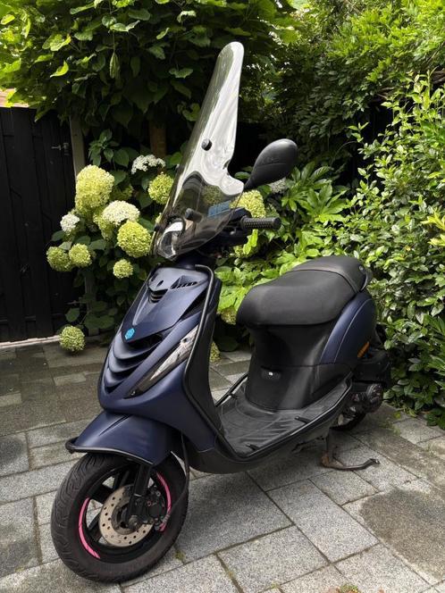 Piaggio Zip 4T | Snorscooter | Rijdt goed |, Fietsen en Brommers, Scooters | Piaggio, Gebruikt, Zip, Maximaal 25 km/u, Benzine