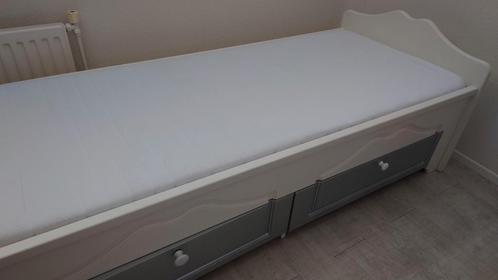 PEUTERBED/MEIDENBED HANDGEMAAKT 170X70 MET 2 LADES, Kinderen en Baby's, Kinderkamer | Bedden, Zo goed als nieuw, 140 tot 160 cm