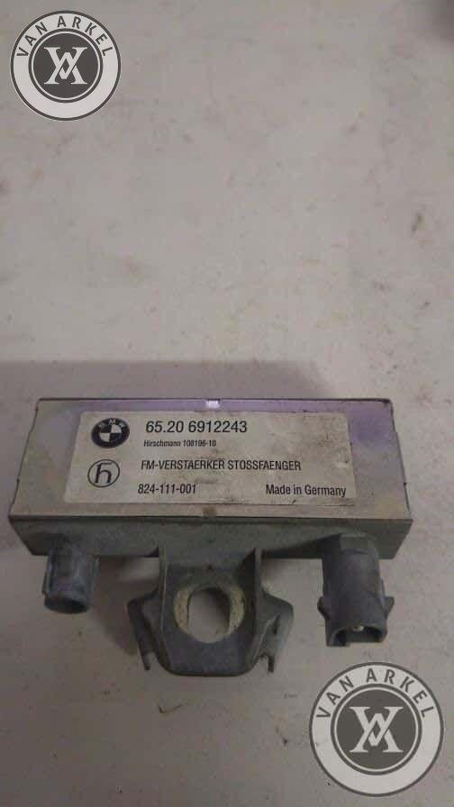 Bmw Z4 E85, E86 Antenneversterker FM, Auto diversen, Autoradio's, Ophalen of Verzenden
