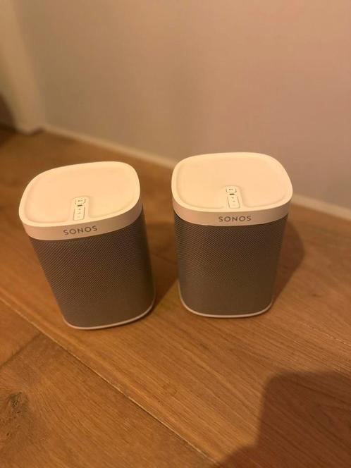 2x Sonos Play:1 – wit | Draadloze speaker, Audio, Tv en Foto, Luidsprekers, Gebruikt, Front, Rear of Stereo speakers, Minder dan 60 watt