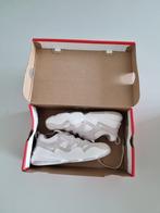 nike tech herra wit/beige 36.5, Ophalen of Verzenden, Nieuw, Beige, Sneakers of Gympen
