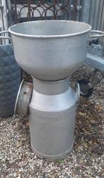 Melkbus met Theems, Tuin en Terras, Tuinwanddecoratie, Ophalen, Gebruikt, Ameide, Pellikaan