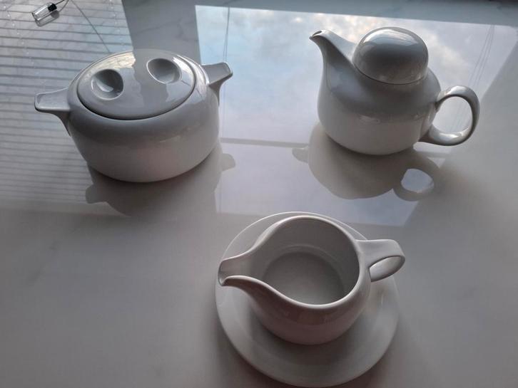 Arzberg mooi porseleinen set, Huis en Inrichting, Keuken | Servies, Ophalen of Verzenden