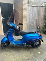 Vespa sprint, Fietsen en Brommers, Scooters | Vespa, Gebruikt, Overige modellen, Ophalen of Verzenden, Benzine