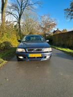 Volvo V40 1.8 2003 Blauw LAGERE PRIJS, Auto's, Volvo, 65 €/maand, 4 cilinders, Blauw, 122 pk
