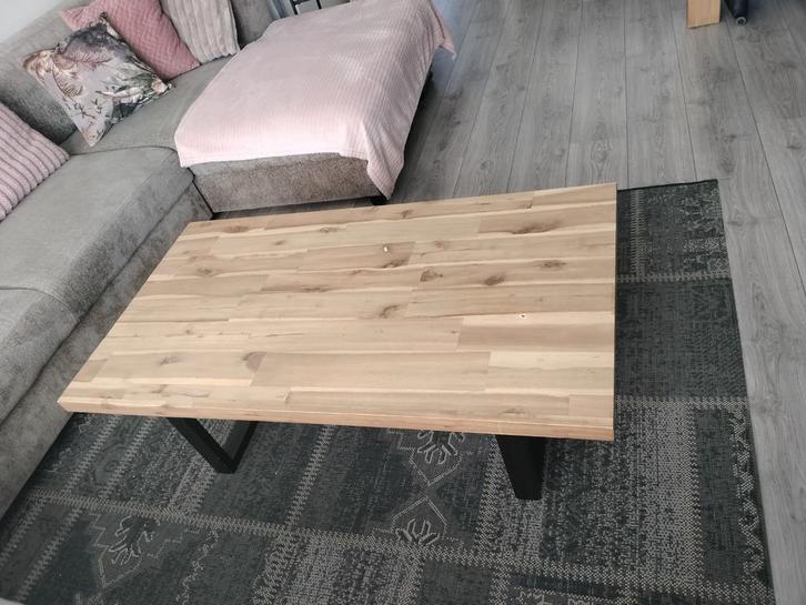 Mango Houten Salontafel - Zwart Onderstel, Huis en Inrichting, Tafels | Salontafels, Zo goed als nieuw, Minder dan 50 cm, 50 tot 100 cm