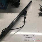 Mercedes W126   1986    Kofferbaklijst met kentekenverlichti, Gebruikt, -, -, Ophalen of Verzenden