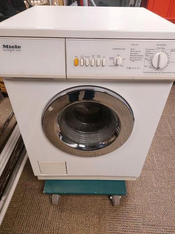 Miele Novotronic W805 Wasmachine beschikbaar voor biedingen