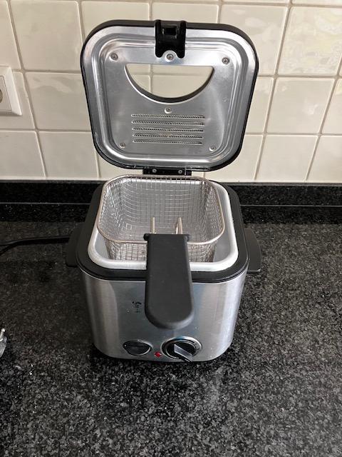 Te koop Mini frituurpannetje, Witgoed en Apparatuur, Frituurpannen, Zo goed als nieuw, Minder dan 1 liter, Ophalen