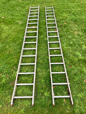 2 delige Ladder 2x15 beschikbaar voor biedingen