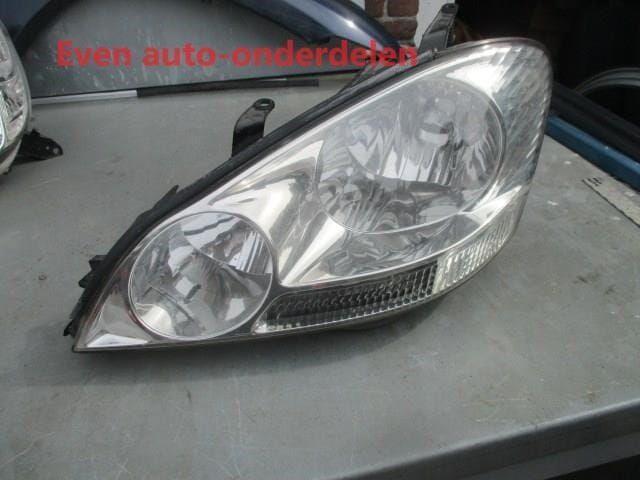 linker koplamp toyota  avensis verso, Auto-onderdelen, Verlichting, Toyota, Gebruikt, Ophalen of Verzenden