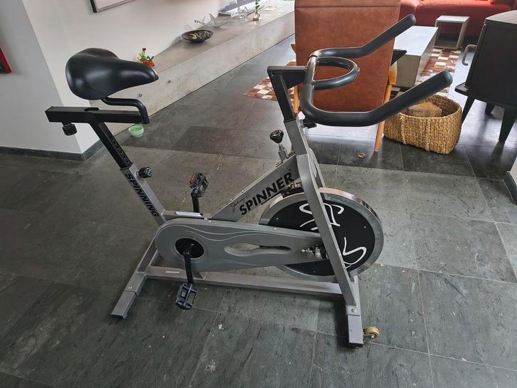 Hometrainer/Spinner - Eenvoudige Weerstand, Sport en Fitness, Fitnessapparatuur, Ophalen