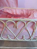 Ijzeren poppenwieg met bekleding, Ophalen, Gebruikt, Poppenhuis
