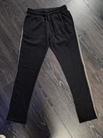 Zwarte sportbroek met gouden bies - Maat S, Ophalen of Verzenden