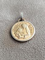 Vintage Franse vergulde Sint-Anna hanger medaillon, Verzamelen, Religie, Verzenden, Zo goed als nieuw, Sieraad, Christendom | Katholiek
