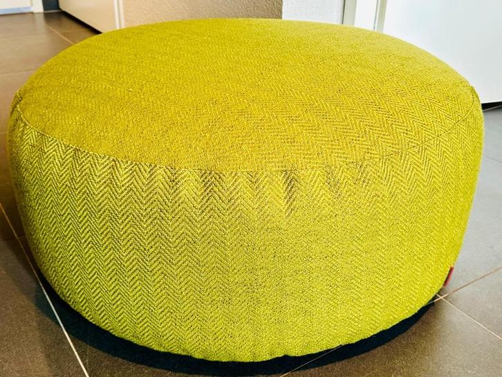 Missoni Home XL poef poof 80 x 35 cm, Huis en Inrichting, Banken | Voetenbanken en Poefen, Nieuw, 75 tot 100 cm, 75 tot 100 cm