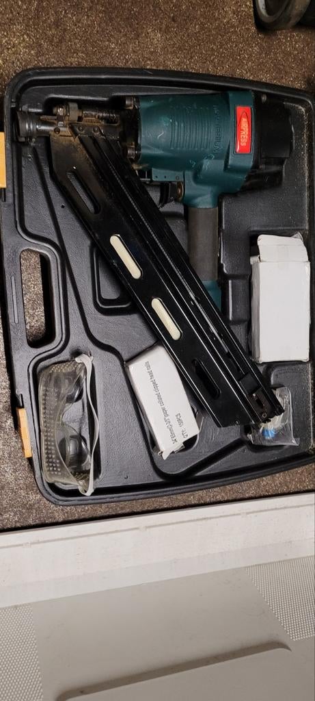 Airpress tacker in koffer met accessoires, Ophalen of Verzenden, Gebruikt