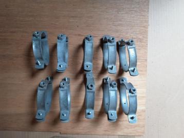 10 Ophangbeugels Ø 75 tbv spirobuizen of ventilatiekanalen beschikbaar voor biedingen