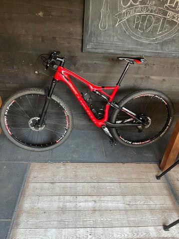 Specialized Epic marathon carbon 29inch fully  mountainbike beschikbaar voor biedingen