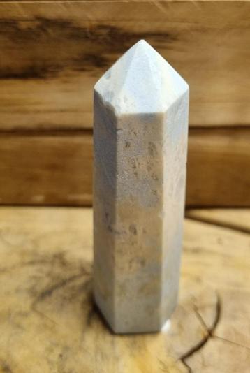 Angelite Toren(s) beschikbaar voor biedingen