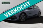 BMW 1-serie 118i Executive Edition Sport Automaat (NAVIGATIE, 65 €/maand, Gebruikt, Leder en Stof, Origineel Nederlands