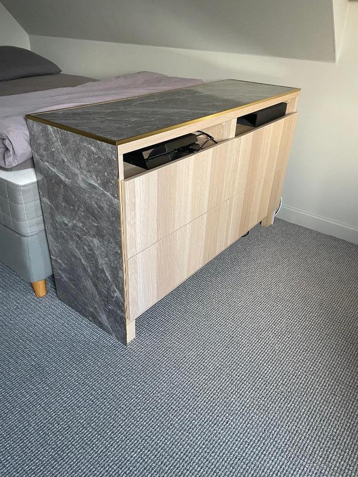 TV meubel Ikea, Huis en Inrichting, Kasten | Televisiemeubels, Zo goed als nieuw, Minder dan 100 cm, 100 tot 150 cm, 25 tot 50 cm