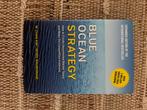 Blue Ocean Strategy – W. Chan Kim & Renée Mauborgne, Ophalen of Verzenden, Beta, Nieuw, HBO
