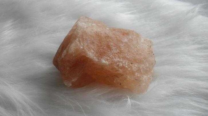 2 brokken Himalaya-Zoutsteen, Verzamelen, Mineralen en Fossielen, Mineraal, Ophalen of Verzenden