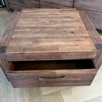 Massief Acaciahouten hocker met lade en zwenkwielen, Huis en Inrichting, Tafels | Salontafels, Ophalen, Gebruikt, 50 tot 100 cm