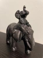 Decoratie beeld met neushoorn en olifant, Verzamelen, Beelden en Beeldjes, Nieuw, Ophalen of Verzenden, Dier