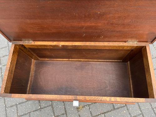 Houten dekenkist – afsluitbaar met slot, veel opbergruimte, Antiek en Kunst, Antiek | Meubels | Kasten, Ophalen