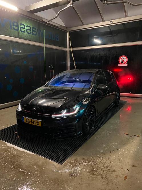 Volkswagen Golf 7.5 GTI PERFORMANCE 335pk 2017 FULL OPTION, Auto's, Volkswagen, Particulier, Golf, ABS, Achteruitrijcamera, Adaptieve lichten
