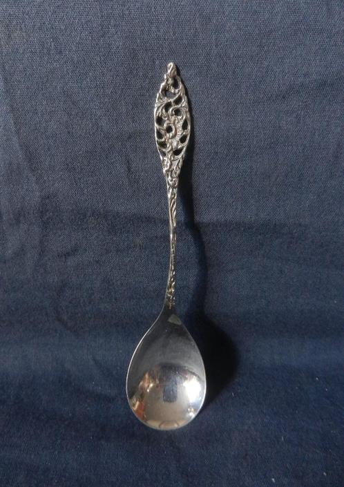 Zilveren suikerlepel suikerschep rocailles & ajour Holland 2, Antiek en Kunst, Antiek | Goud en Zilver, Zilver, Ophalen of Verzenden