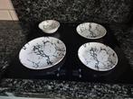 Servies 24 delig, Huis en Inrichting, Keuken | Servies, Ophalen of Verzenden, Overige stijlen, Bord(en)