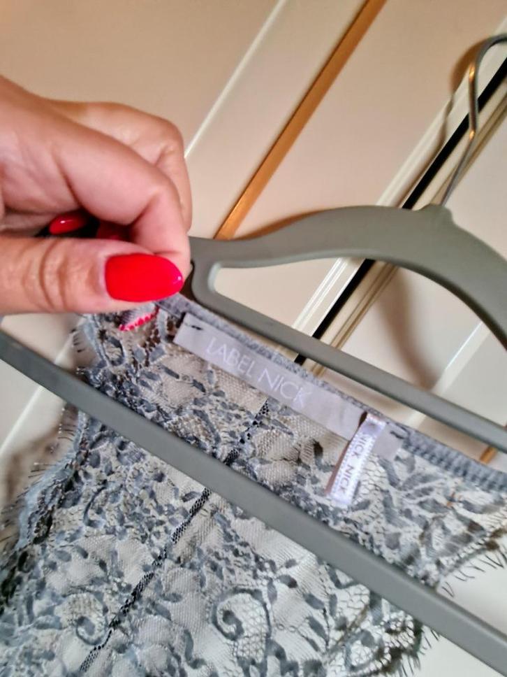 Label Nick dress ibiza style Maat l/xl, Kleding | Dames, Jurken, Nieuw, Maat 46/48 (XL) of groter, Grijs, Boven de knie, Verzenden