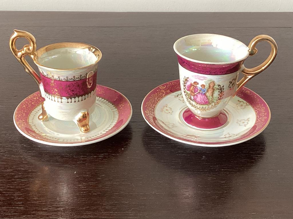 Oude Kop en Schotel, Ophalen of Verzenden, Zo goed als nieuw, Porselein, Kop en/of schotel