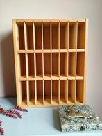 Vintage cassette organizer van hout adventkalender, Antiek en Kunst, Ophalen of Verzenden