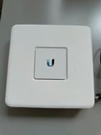 USG Unifi Security Gateway Ubiquity professionele router, Router, Ophalen of Verzenden, Zo goed als nieuw