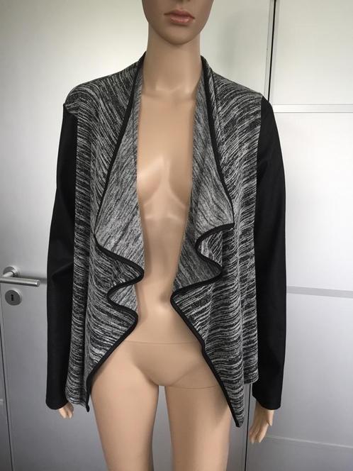 B964 Pimkie grijs vest vestje jasje Maat M=38/40, Kleding | Dames, Truien en Vesten, Zo goed als nieuw, Maat 38/40 (M), Grijs