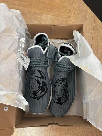 Adidas Hu nmd schoenen 46 2/3 beschikbaar voor biedingen